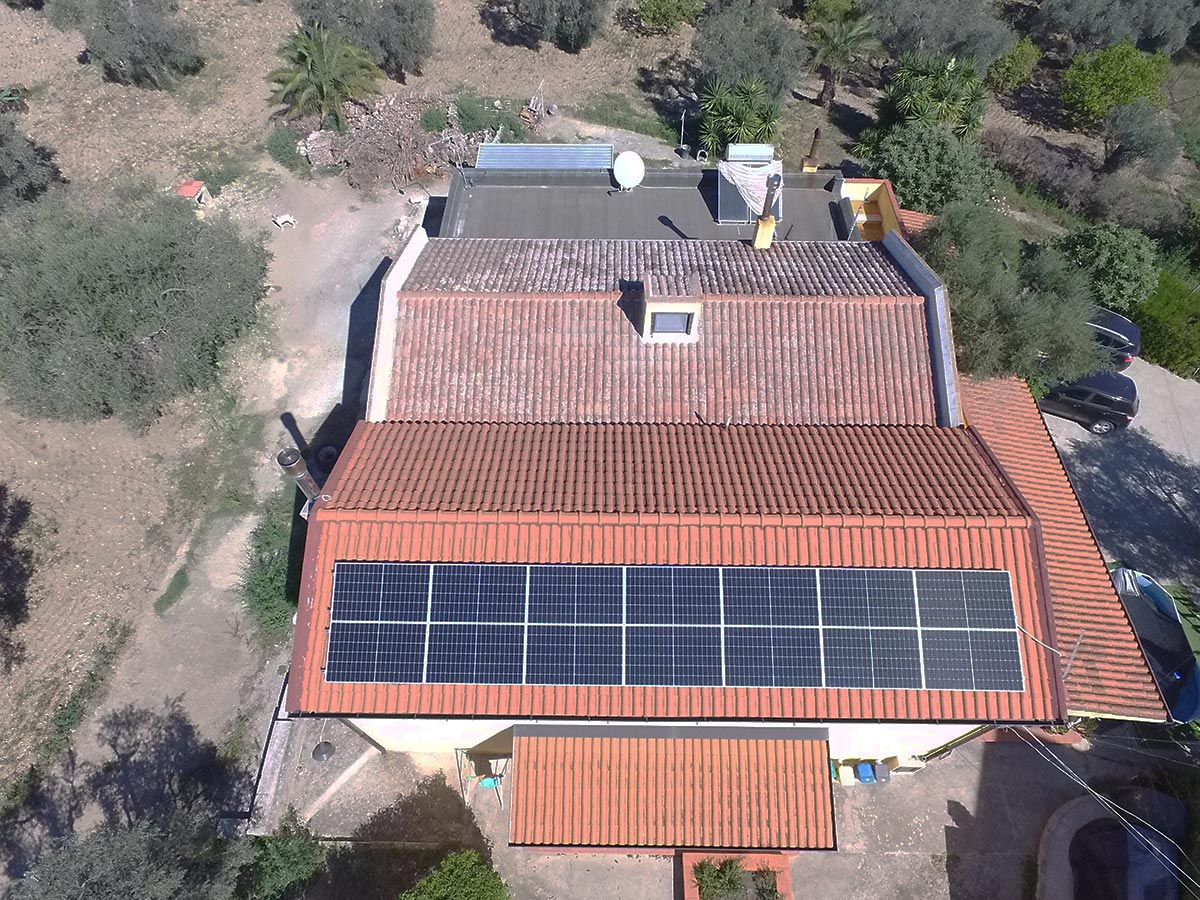 Realizzazione di un impianto FV residenziale da 5,32 kWp con storage da 12 kWh